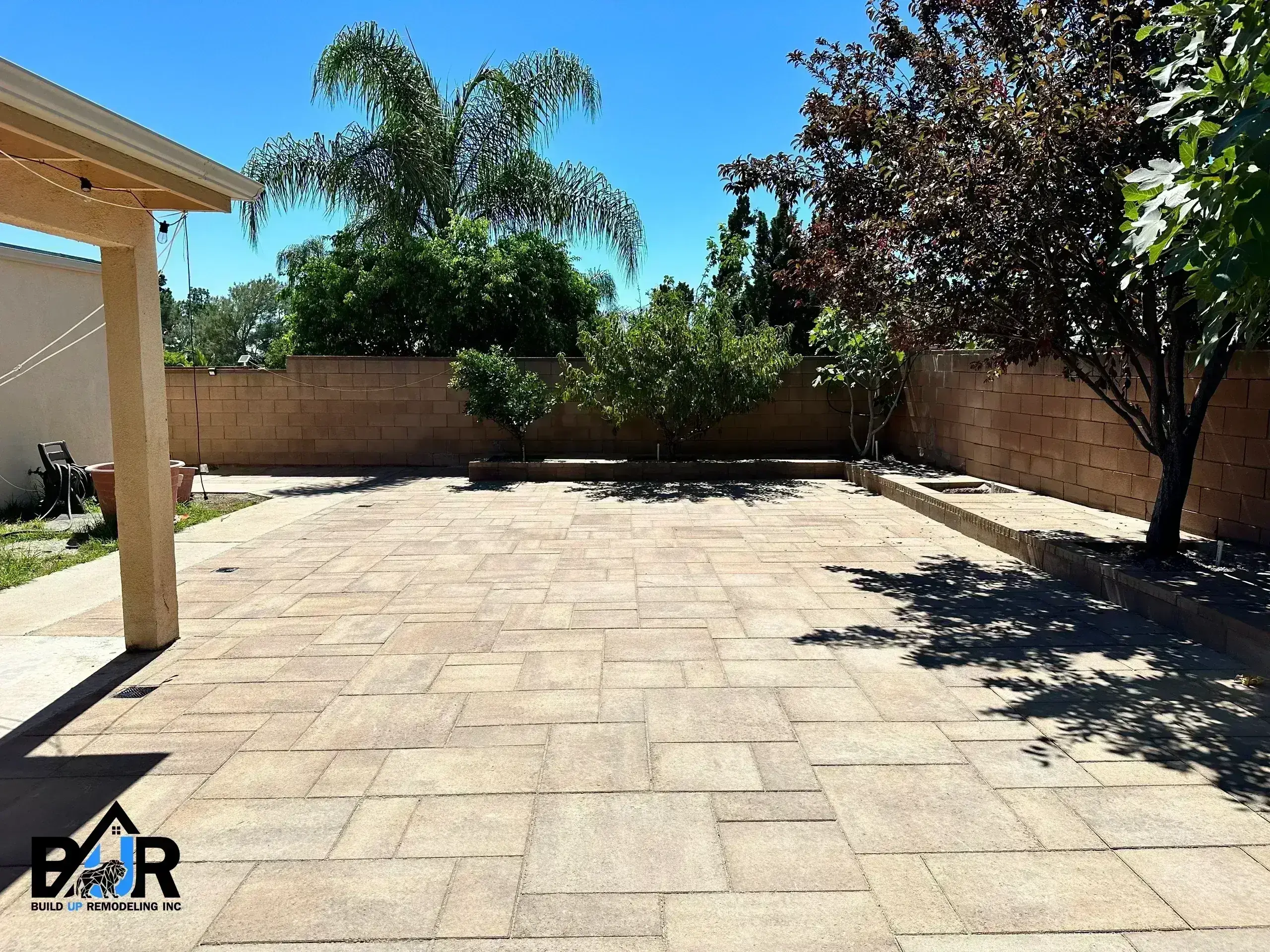 Paver installation in Reseda
